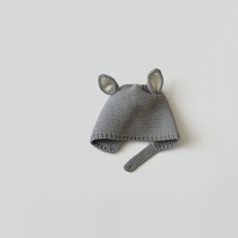 Bonnet Bébé Tricoté avec Oreilles de Lapin - Douceur et Chaleur pour l’Hiver